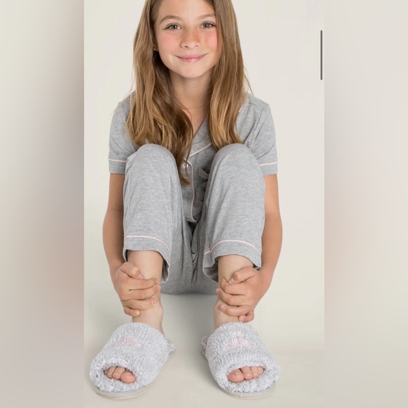 Barefoot Dreams CozyChic® Disney Princess Youth Slipper-Cinderella Set - Picture 3 of 6